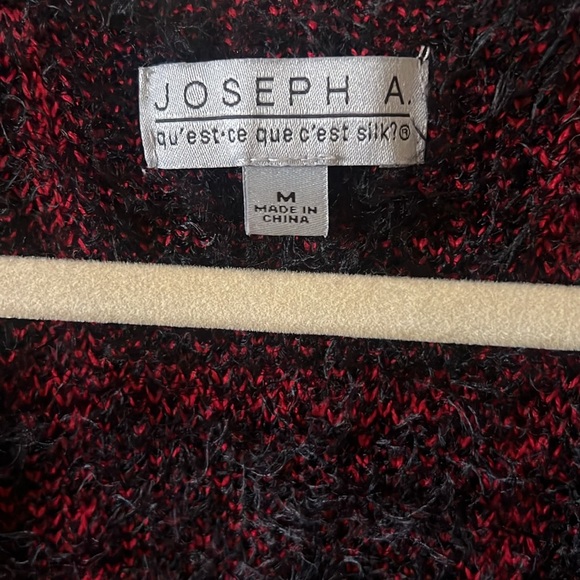 sweater - Picture 2 of 4